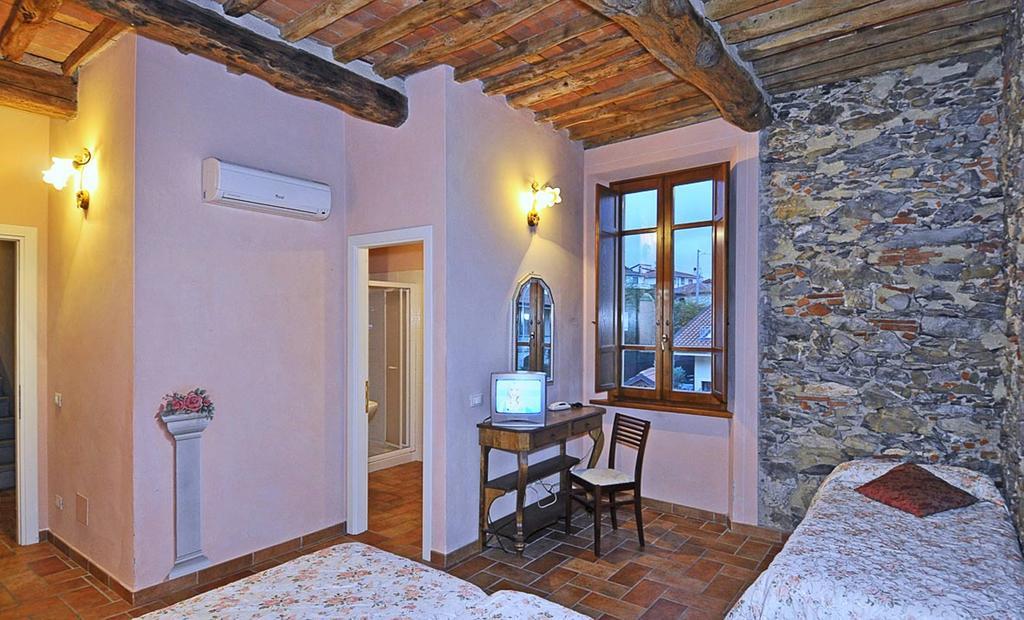 Le Ginestre B & B Massarosa Rum bild