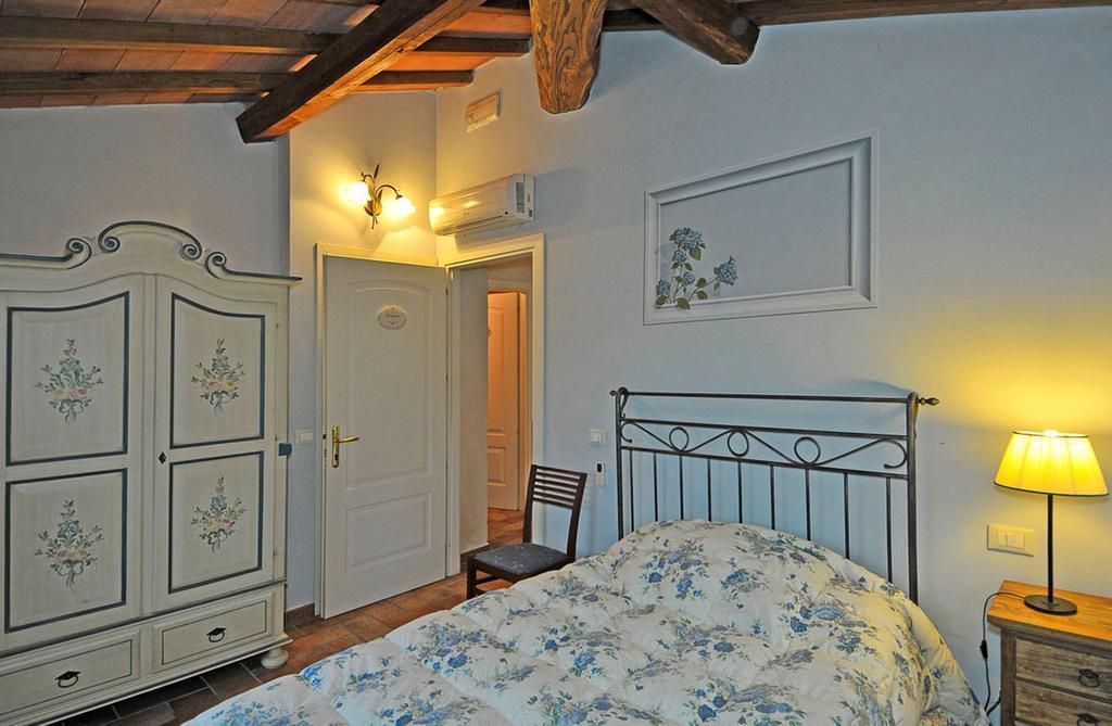 Le Ginestre B & B Massarosa Rum bild