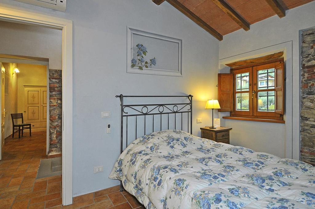 Le Ginestre B & B Massarosa Rum bild